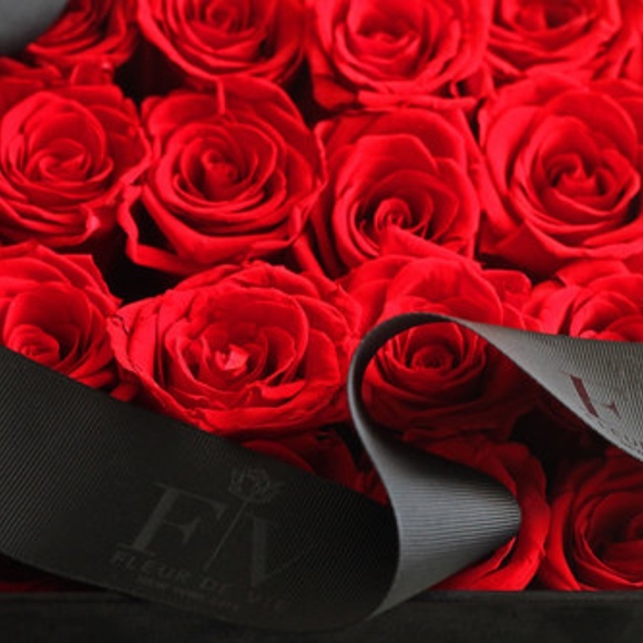 Red Rose Box - Picture 4 of 8